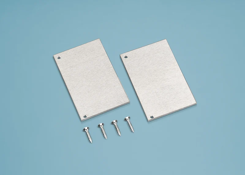 Seitenblenden pressblank für Alu-Wandanschluss Set inklusive 2 Blenden und 4 Schrauben