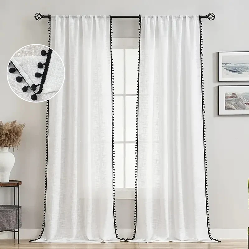 Transparente Gardine mit Pompons – Boho Stil, Weiß mit Schwarz, Rod Pocket